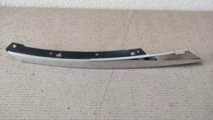 MOLDURA SUPERIOR DO FAROL LADO DIREITO - CIVIC G10